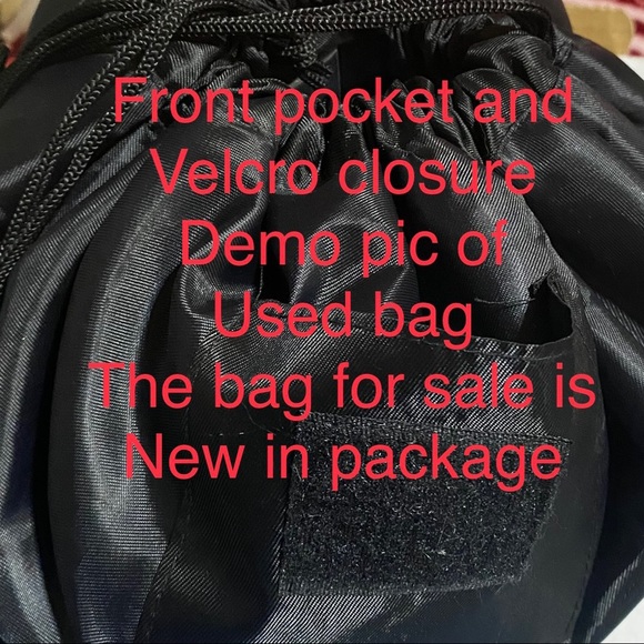 🆕⭐️4/$25⭐️or🔥10/50🔥LOHA lay & play make up bag - Picture 4 of 7